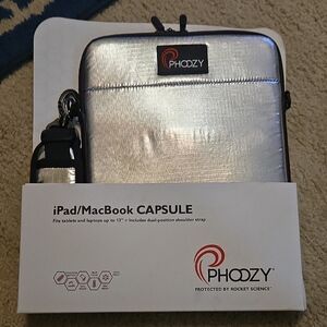 Phoozy Silver Tablet Sleeve for iPad/MacBook